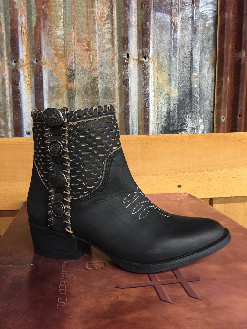 Circle G Womens Black Cutout Studs Ankle Western Boots Q0117