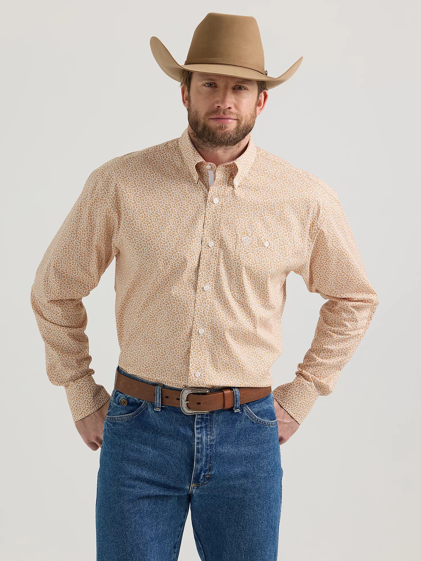 Wrangler®George Strait™ Long Sleeve Button Down Shirt in