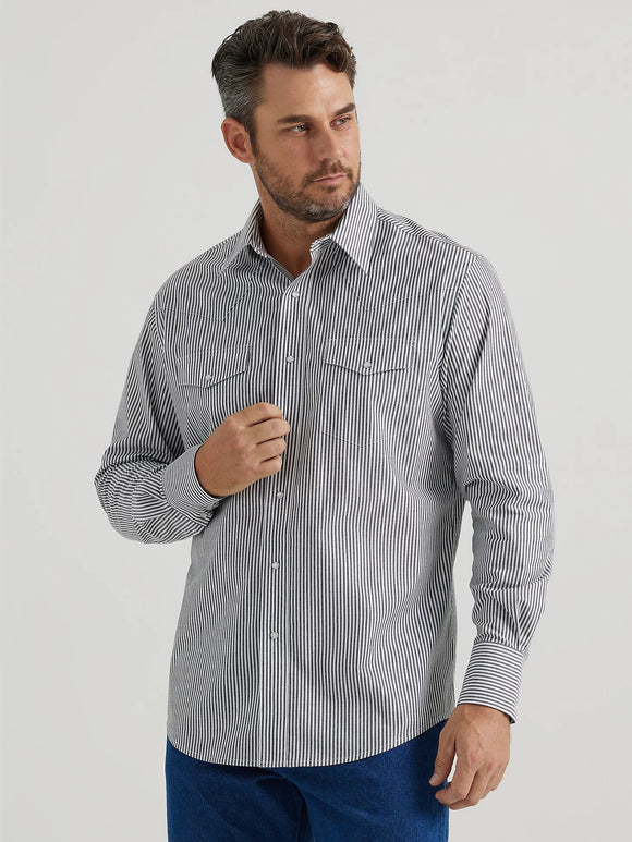 Wrangler Mens Wrinkle Resistant Long Sleeve Snap Black Stripe Shirt   112346245