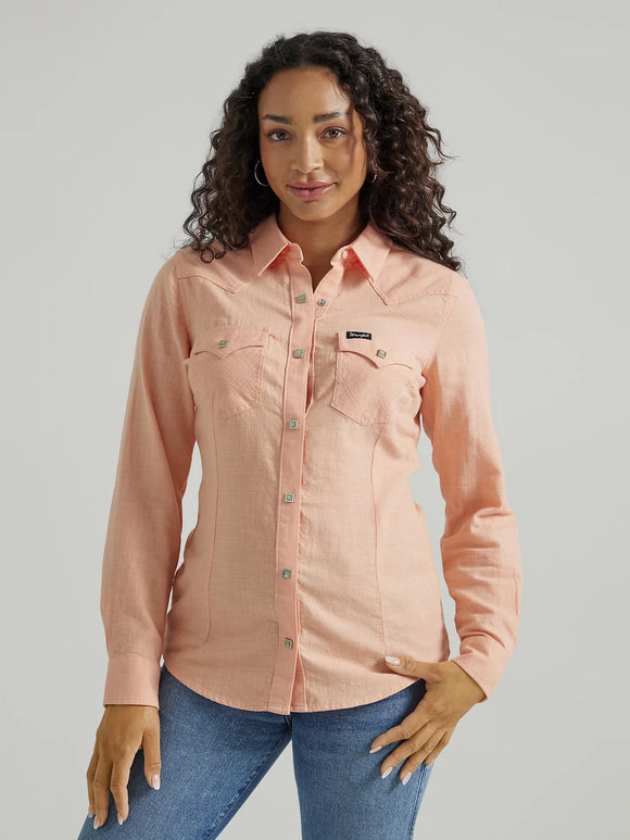 Wrangler Womens Retro Long Sleeve Solid Western Snap Shirt - Peach    112347182