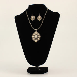 Blazin Roxx Floral Pendant White Stone Jewelry Set     3052005